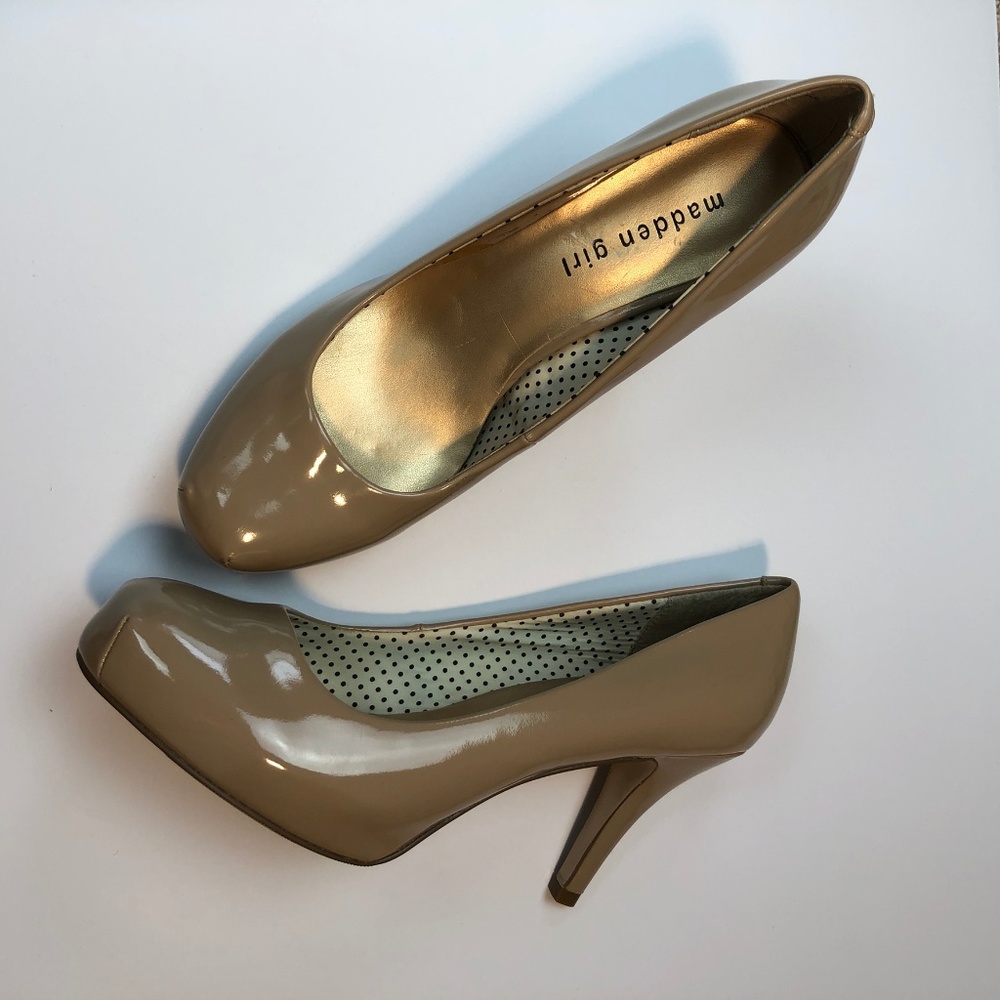 madden girl Getta Nude Pumps